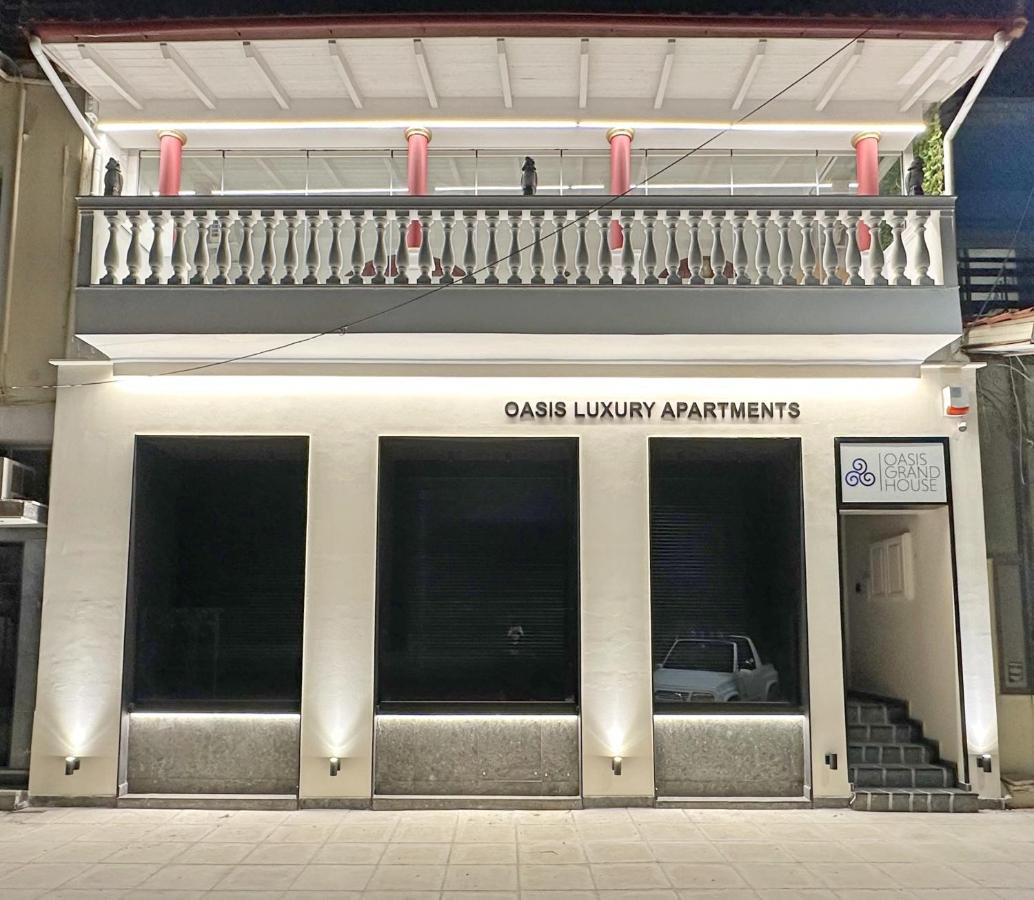 ארטריה Oasis Luxury Apartments מראה חיצוני תמונה
