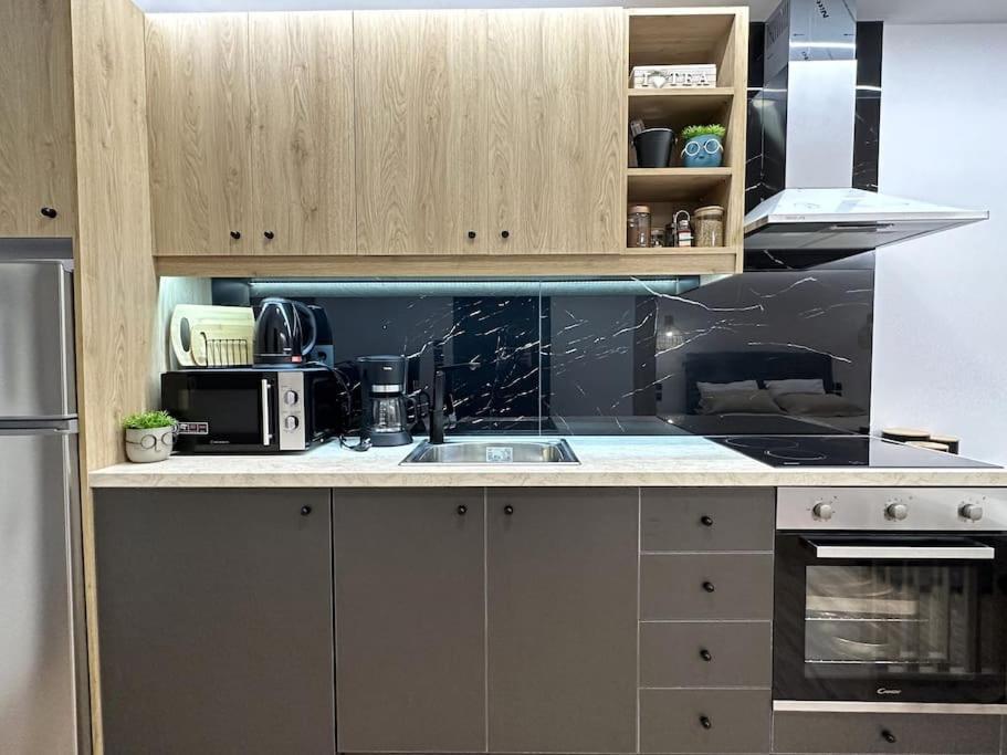 ארטריה Oasis Luxury Apartments מראה חיצוני תמונה